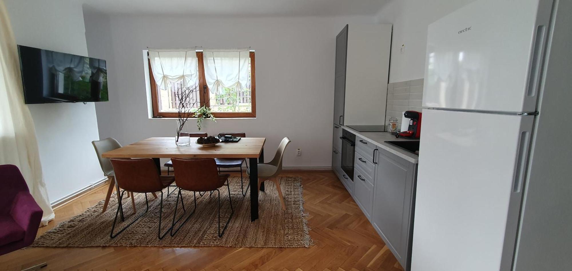 The Pines Serviced Apartments Braszów Zewnętrze zdjęcie