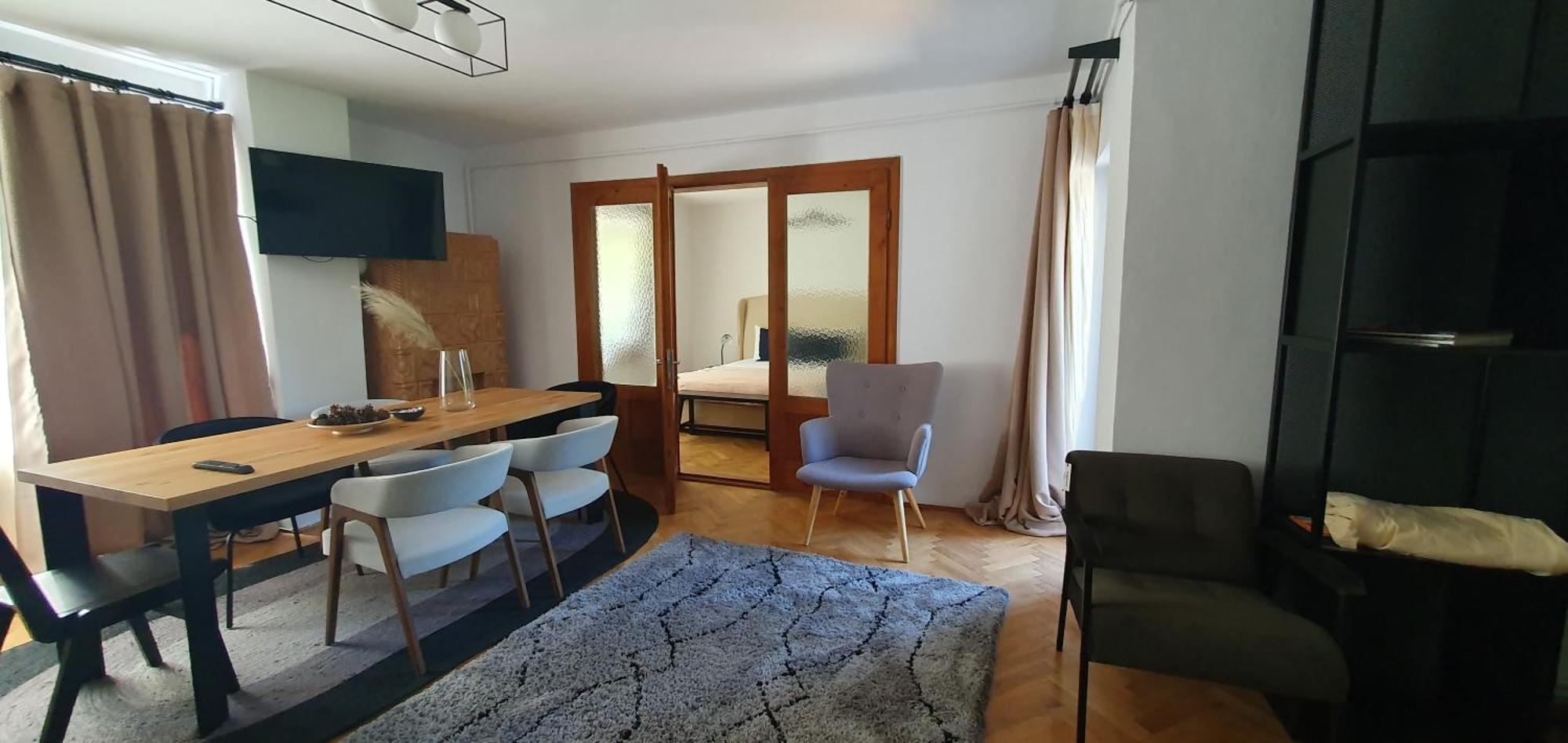 The Pines Serviced Apartments Braszów Zewnętrze zdjęcie